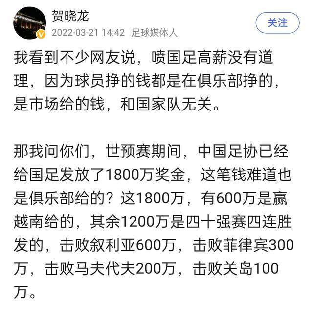 根据小武的生活片段，影片对应地构建了人物的生存空间，即县城街道、县城歌厅和农村的院落。